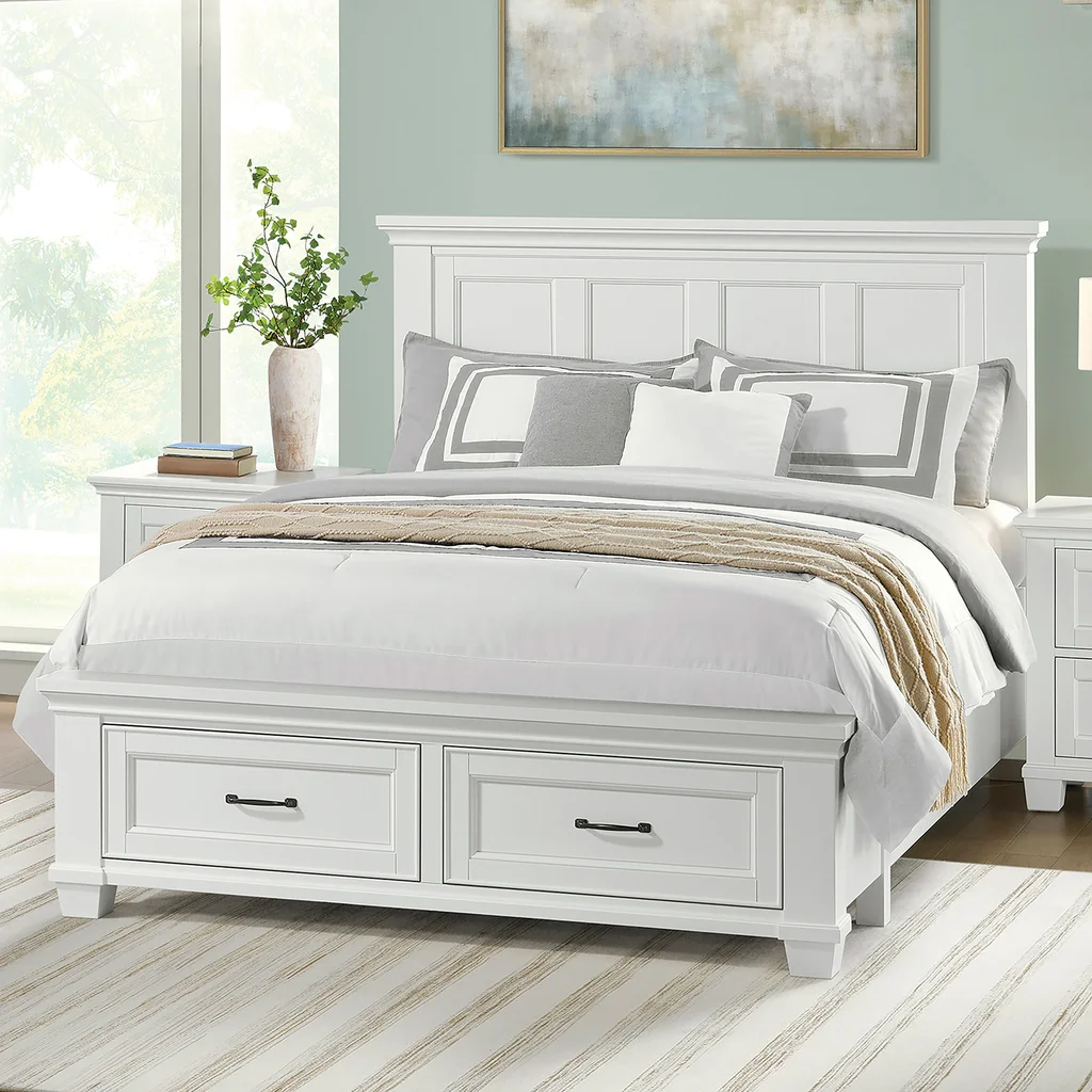 Universal Broadmoore Queen Storage Bed